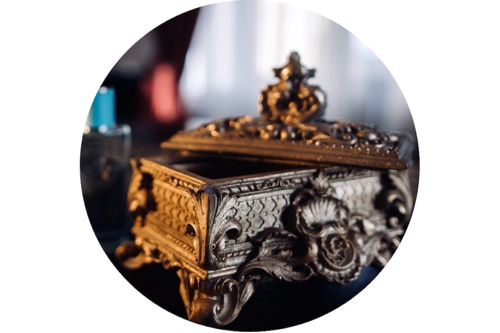 Antiques & Collectibles